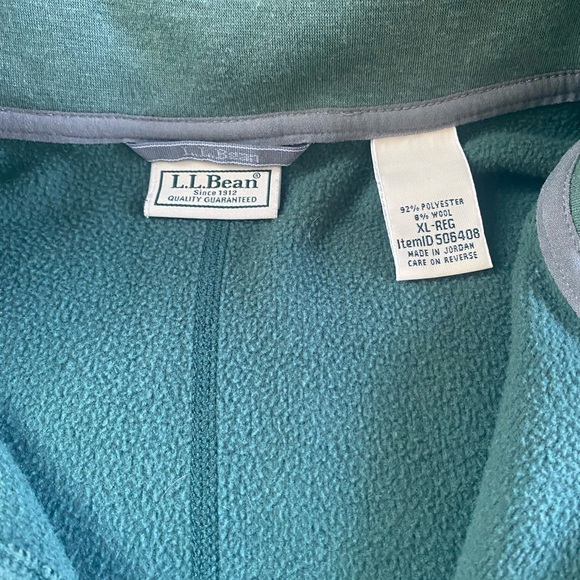 LL Bean Green Athletic Pullover - Picture 3 of 4